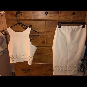 White 2 piece set